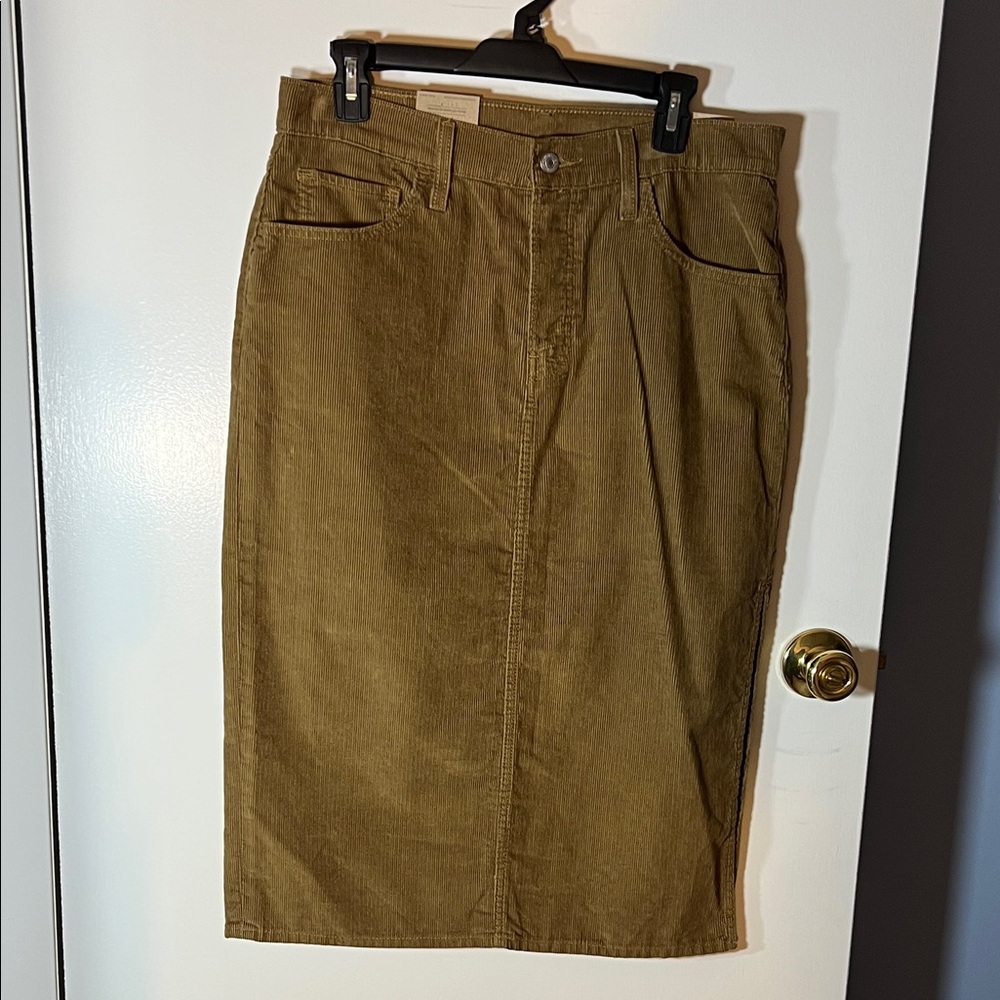 NWT Levi’s Strauss & Co Corduroy Midi Button Down Skirt size 30